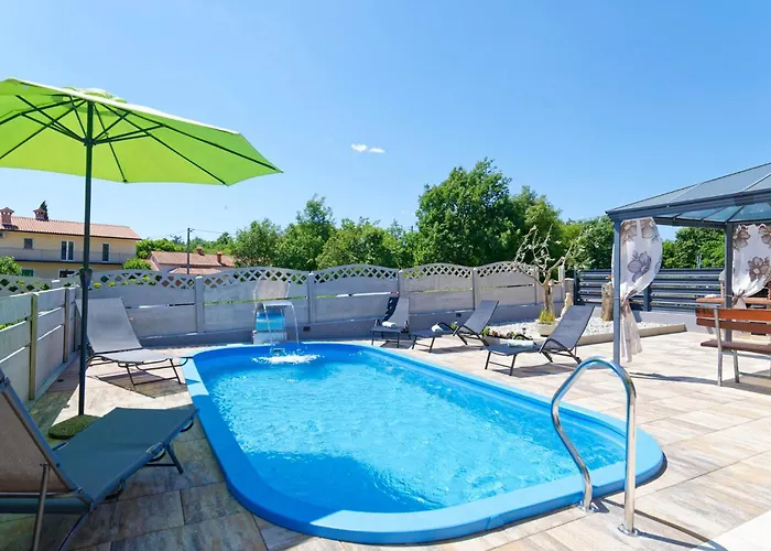 Feruccio By Rent Istria Апартаменты *